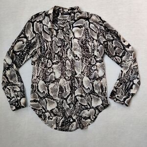 VIOLET & Claire Women's Button Down Shirt Size Medium Snakeskin Blouse